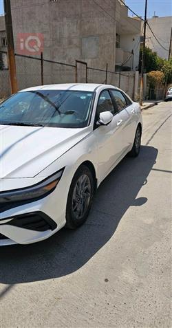 هیۆندای ئەلەنترا